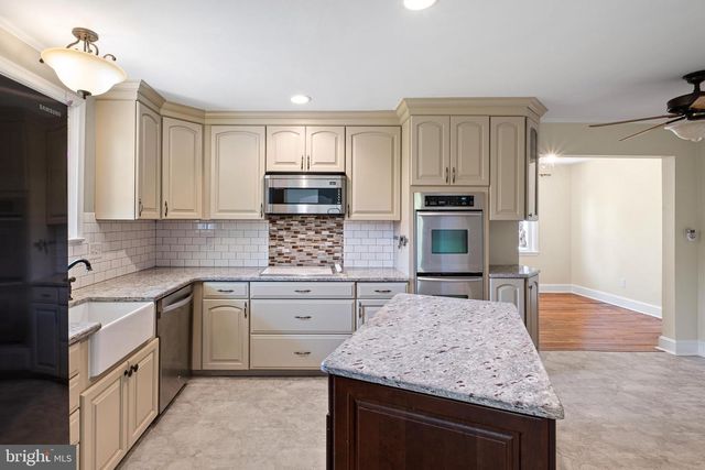 1815 ZEBLEY RD, Wilmington, DE 19810