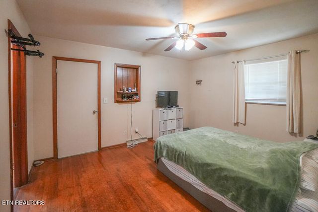 2001 Highland Rd, Maryville, TN 37801
