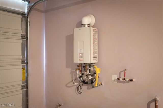 7330 North Decatur Boulevard 1, Las Vegas, NV 89131