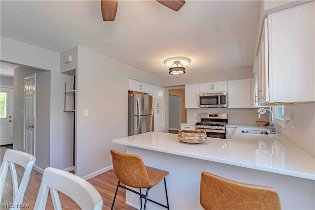 4154 Shelley Drive, North Olmsted, OH 44070