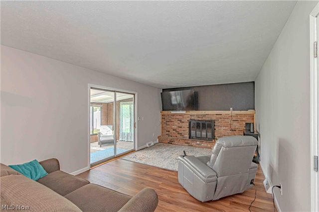 4154 Shelley Drive, North Olmsted, OH 44070