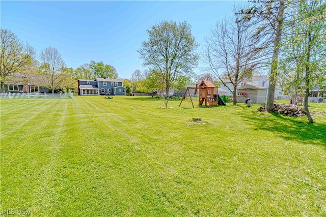 4154 Shelley Drive, North Olmsted, OH 44070