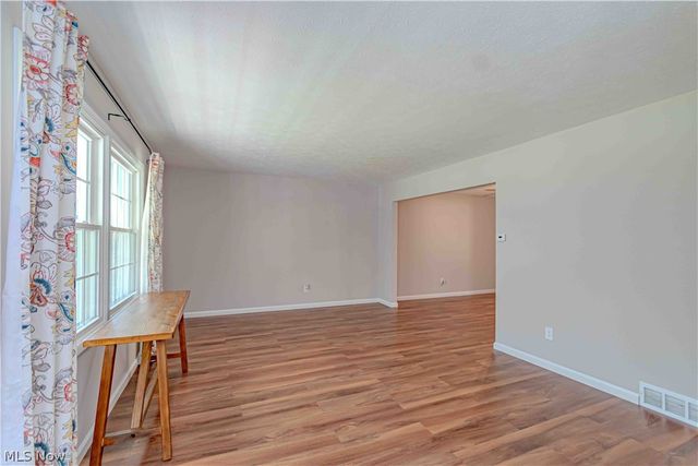 4154 Shelley Drive, North Olmsted, OH 44070
