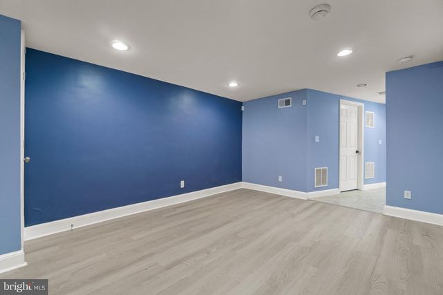 1621 R ST SE, Washington, DC 20020