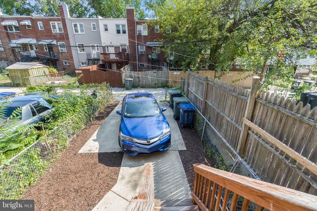 1621 R ST SE, Washington, DC 20020