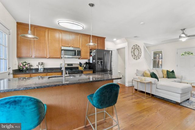 1621 R ST SE, Washington, DC 20020