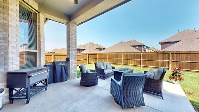 2137 Devonblue Drive, Forney, TX 75126