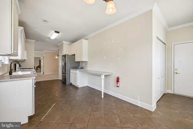 65 PINTAIL DR, Glassboro, NJ 08028