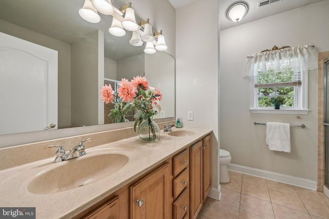 65 PINTAIL DR, Glassboro, NJ 08028