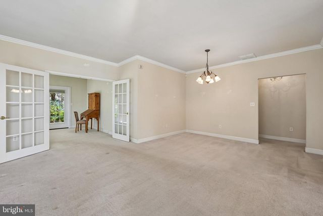 65 PINTAIL DR, Glassboro, NJ 08028