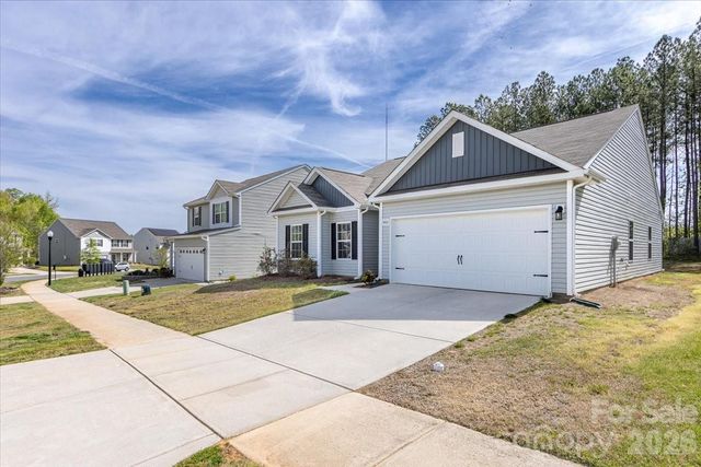 4322 One Mile Way, Charlotte, NC 28215