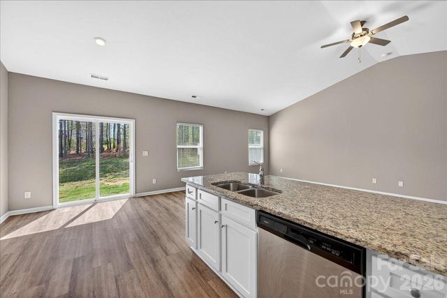 4322 One Mile Way, Charlotte, NC 28215