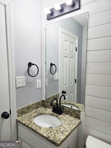 125 Planters Walk, Locust Grove, GA 30248