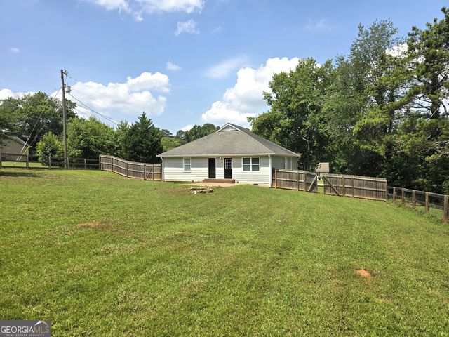 125 Planters Walk, Locust Grove, GA 30248