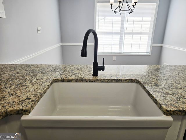 125 Planters Walk, Locust Grove, GA 30248