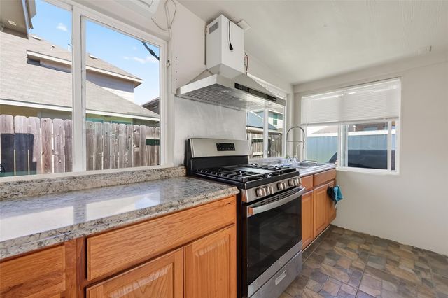 7631 Granite Terrace Lane, Houston, TX 77083