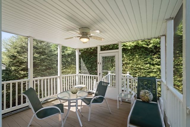 37 Rockville Mdws 37, Millis, MA 02054
