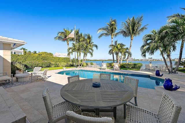 2204 Notre Dame Drive, Lake Worth Beach, FL 33460