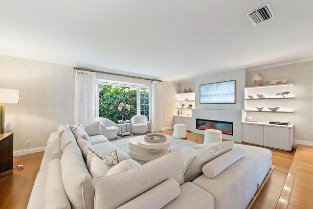 2204 Notre Dame Drive, Lake Worth Beach, FL 33460