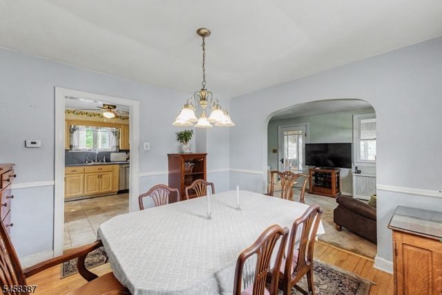 137 Mckinley Ave, East Hanover Twp., NJ 07936
