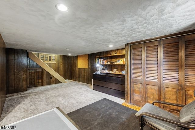 137 Mckinley Ave, East Hanover Twp., NJ 07936