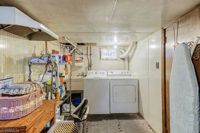 137 Mckinley Ave, East Hanover Twp., NJ 07936