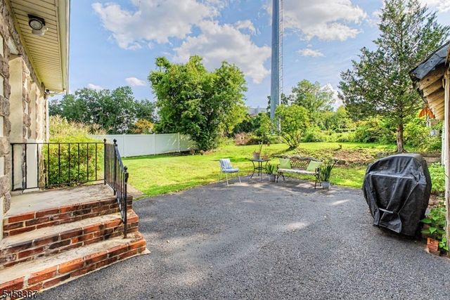 137 Mckinley Ave, East Hanover Twp., NJ 07936