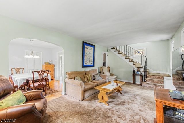 137 Mckinley Ave, East Hanover Twp., NJ 07936