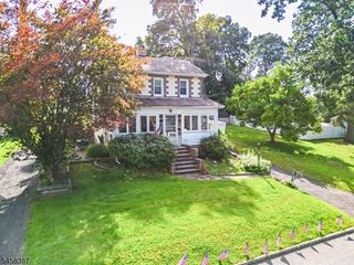 137 Mckinley Ave, East Hanover Twp., NJ 07936