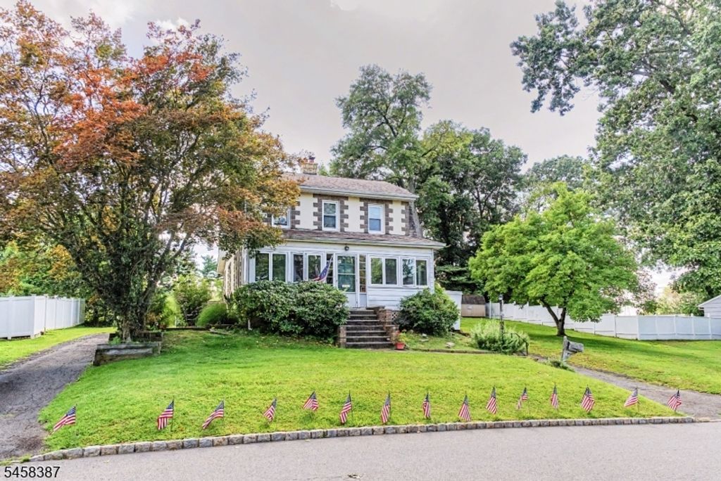 137 Mckinley Ave, East Hanover Twp., NJ 07936 — photo 2