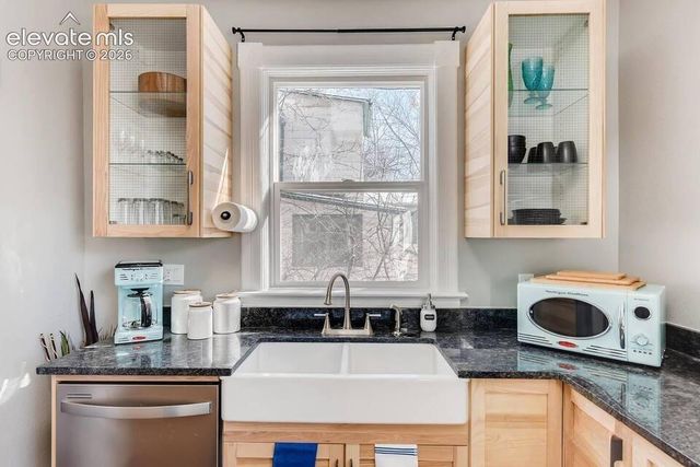 415 E Bijou Street, Colorado Springs, CO 80903