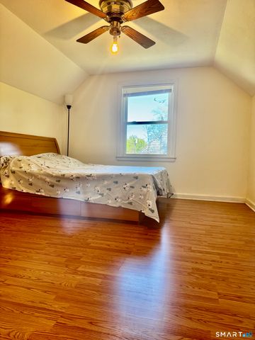 10 Monroe Street, North Haven, CT 06473