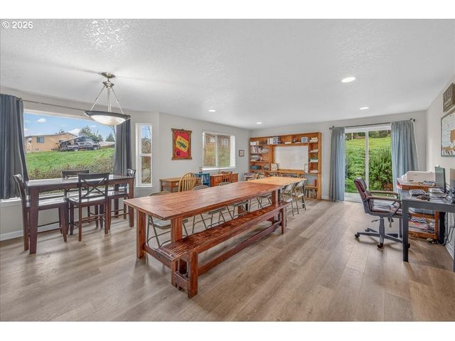 1645 3rd St, Columbia City, OR 97018