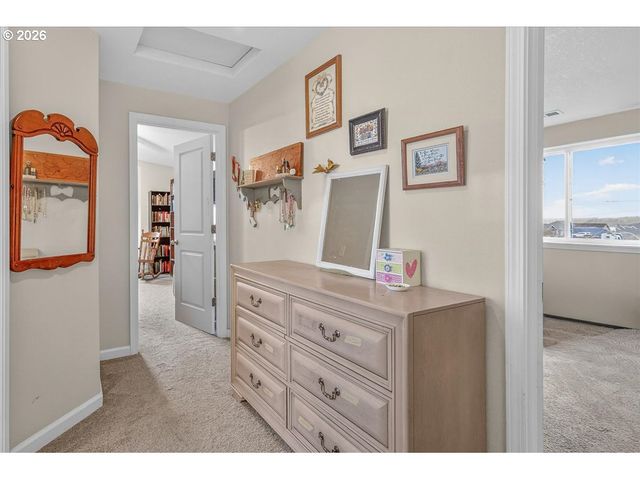 1645 3rd St, Columbia City, OR 97018