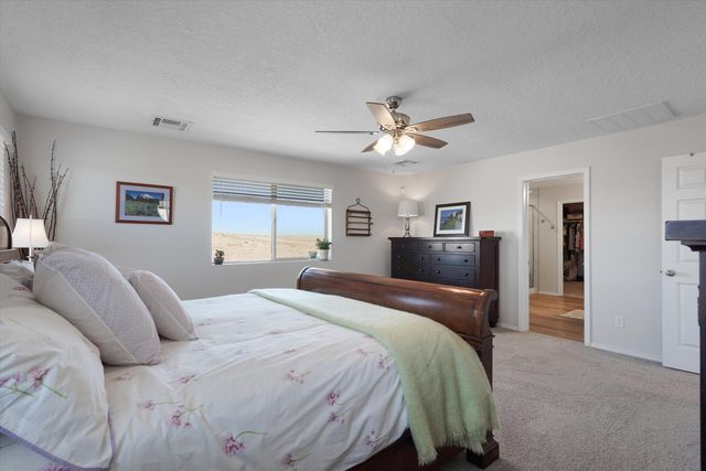 1412 Valle De Colores Street NW, Los Lunas, NM 87031