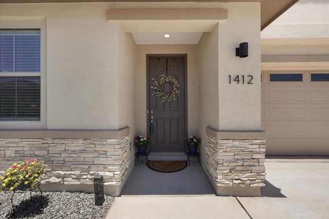 1412 Valle De Colores Street NW, Los Lunas, NM 87031