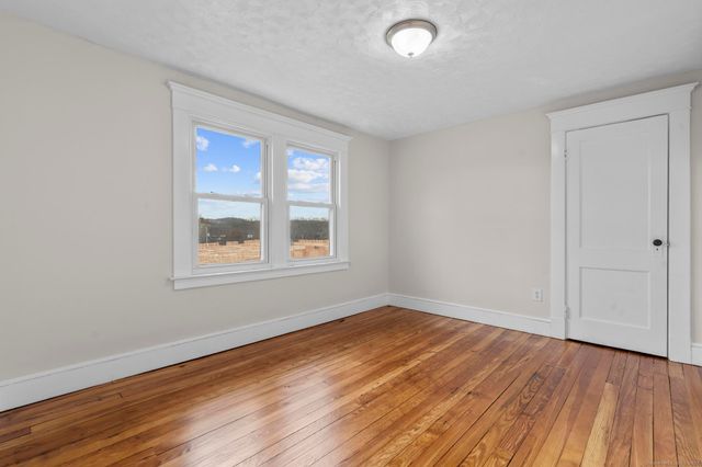 14 Ellsworth Avenue 3, New Haven, CT 06511