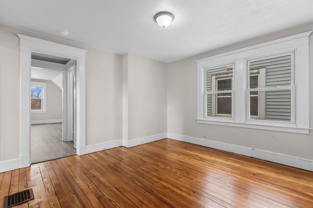 14 Ellsworth Avenue 3, New Haven, CT 06511