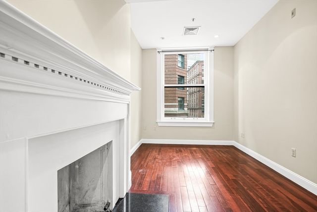 126 State Street 403, Boston, MA 02113