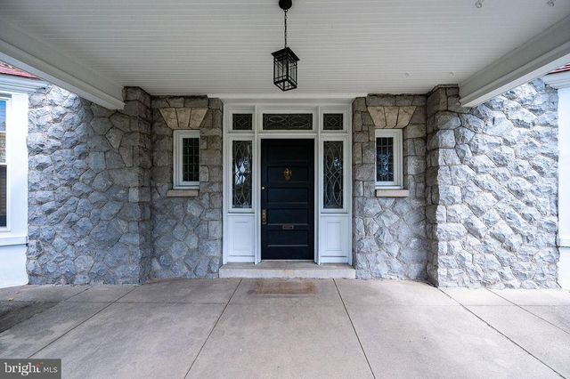1501 HILL RD, Reading, PA 19602
