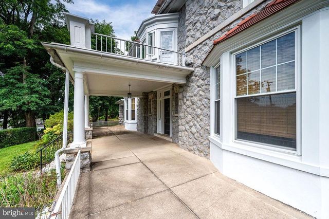 1501 HILL RD, Reading, PA 19602