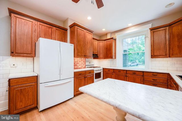1501 HILL RD, Reading, PA 19602