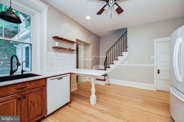 1501 HILL RD, Reading, PA 19602