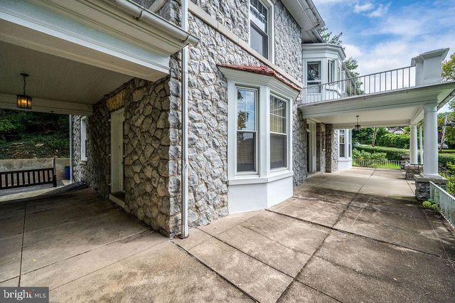 1501 HILL RD, Reading, PA 19602