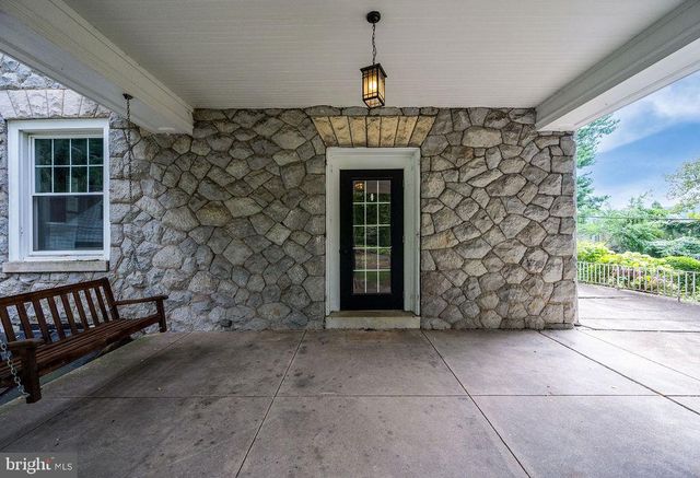 1501 HILL RD, Reading, PA 19602