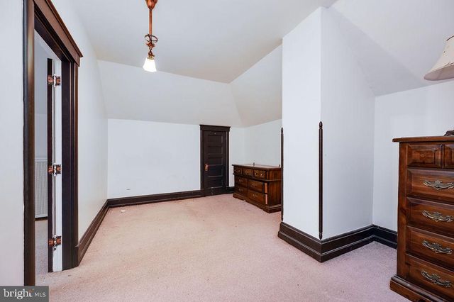 1501 HILL RD, Reading, PA 19602