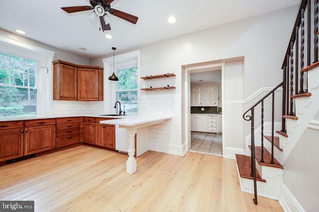 1501 HILL RD, Reading, PA 19602