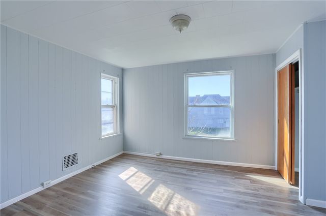 514 Pearson St, New Castle, PA 16101