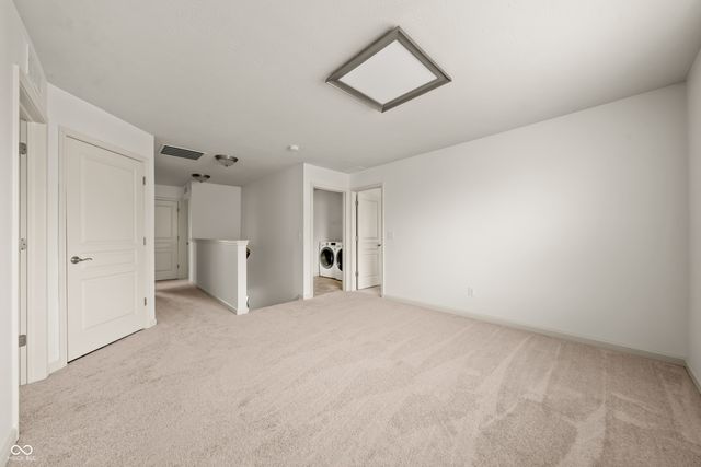 15469 Eastpark Circle W, Fishers, IN 46037