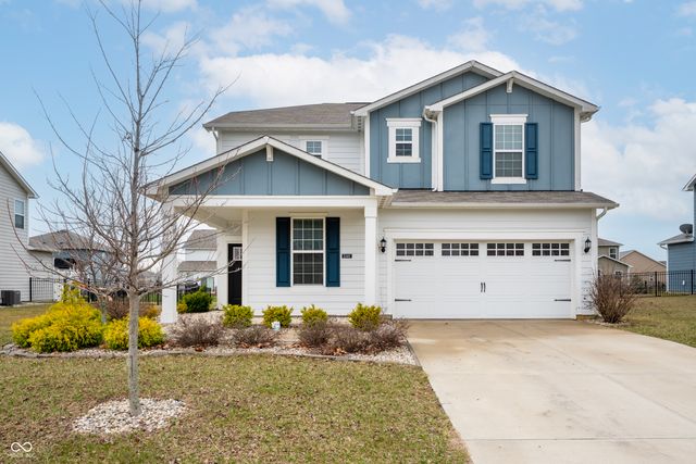 15469 Eastpark Circle W, Fishers, IN 46037